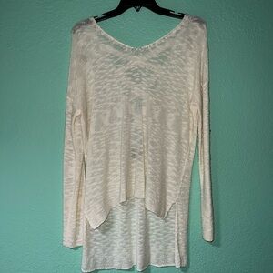 Daytrip Cream V-Neck Lightweight Knit High-Low Sweater